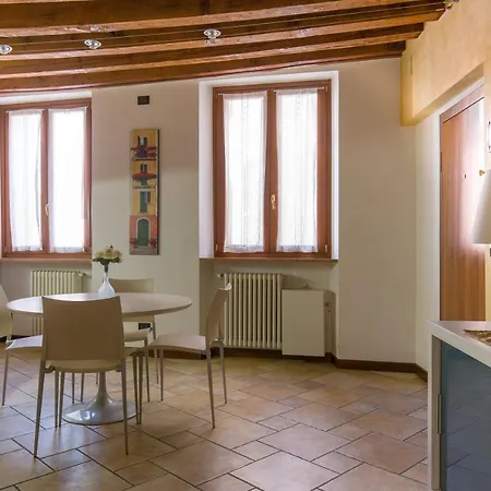 Apartment Veronaforent Cadrega Verona